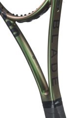 Wilson Blade 98 V8 16x19 Tenis Raketi