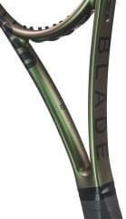Wilson Blade 98 V8 18x20 Tenis Raketi